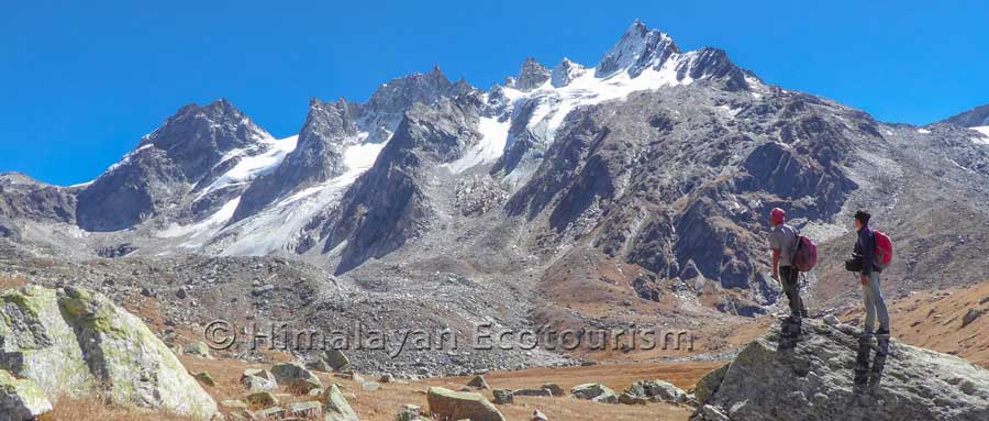 Trekking in the Great Himalayan National Park