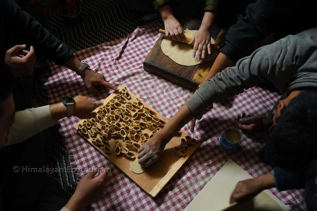 Ladakhi cooking classes in Photoksar village, Ladakh