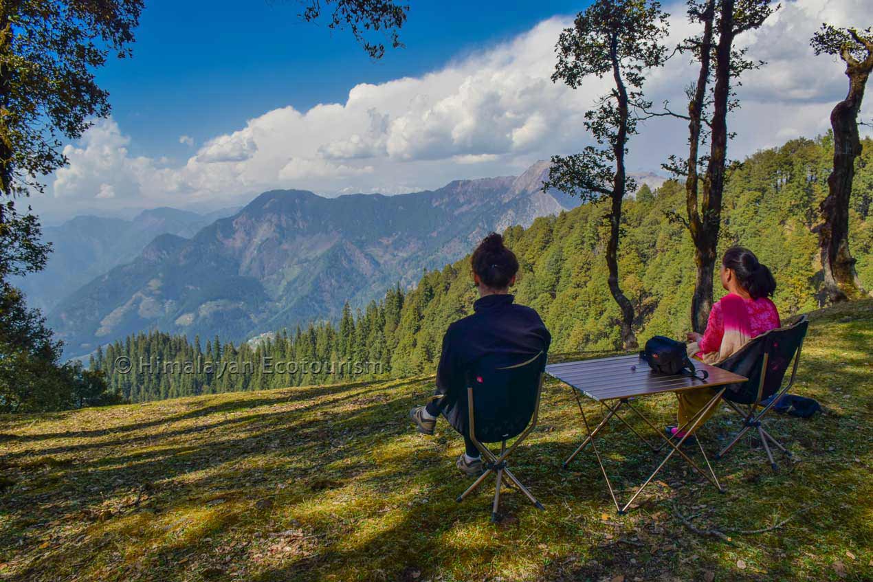 Relaxing and Comfortable camping experience in the Tirthan valley