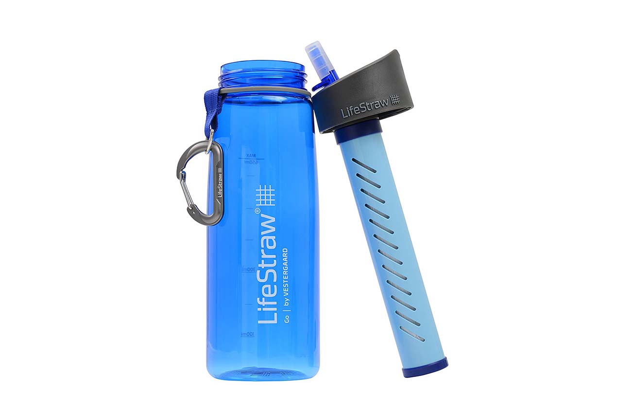 Portable water filter bottle by Himalayan Ecotourism